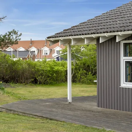 Sella - 200m From The Sea By Interhome
