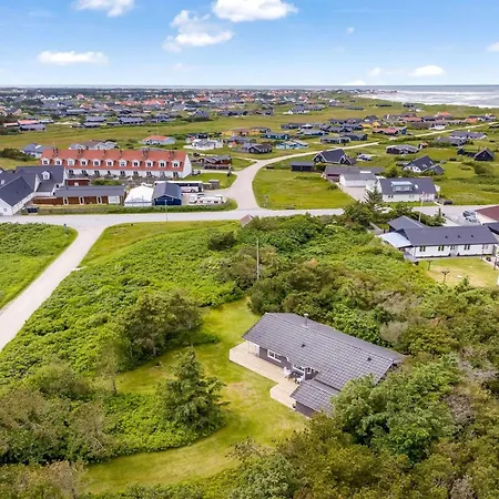 Sella - 200m From The Sea By Interhome 펜션 *