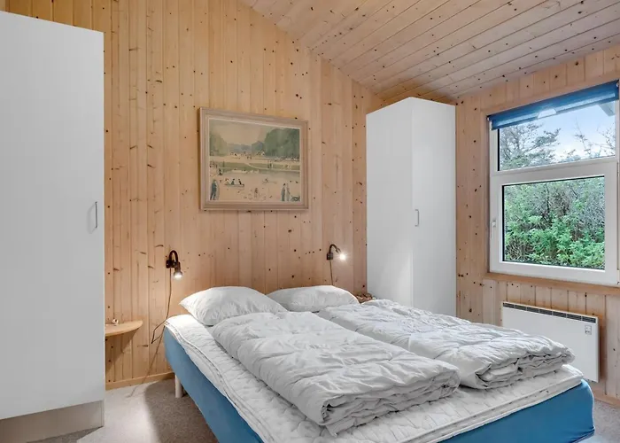 Sella - 200m From The Sea By Interhome